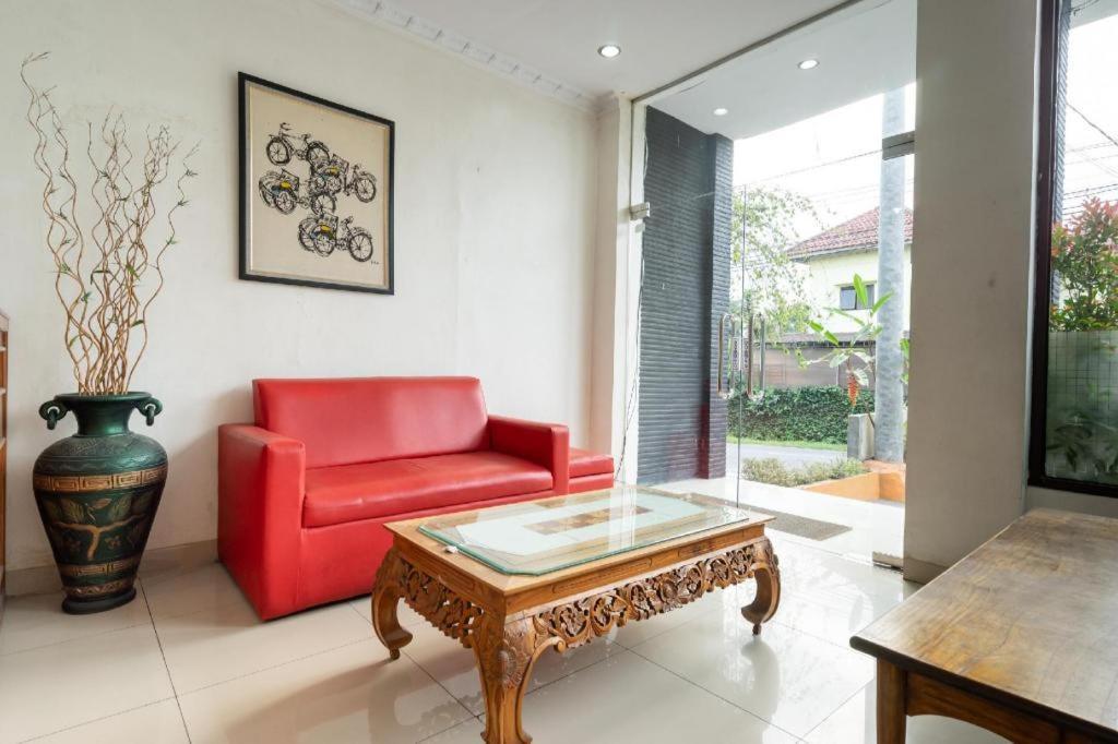 Wisma Putra Jaya Hotel Kaliurang Zewnętrze zdjęcie